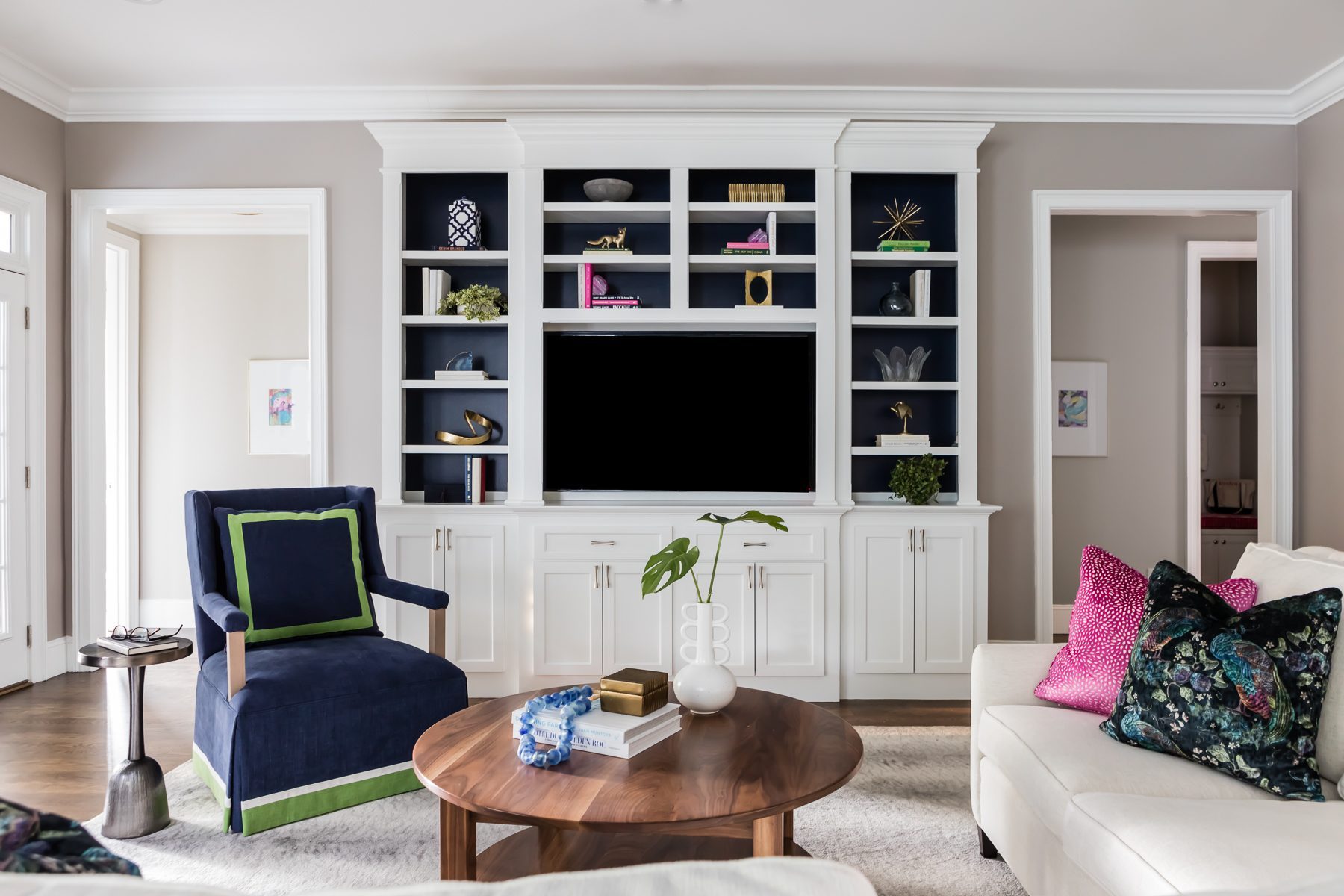 Cozy & Classic, interior detail