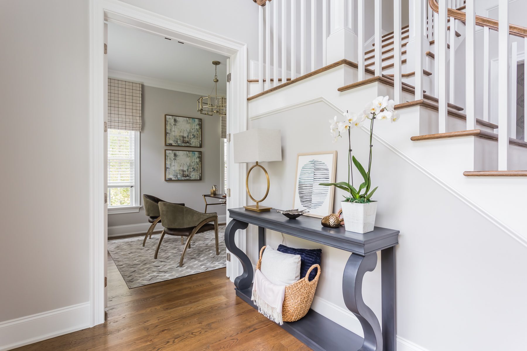 Sophisticated Chic, interior detail