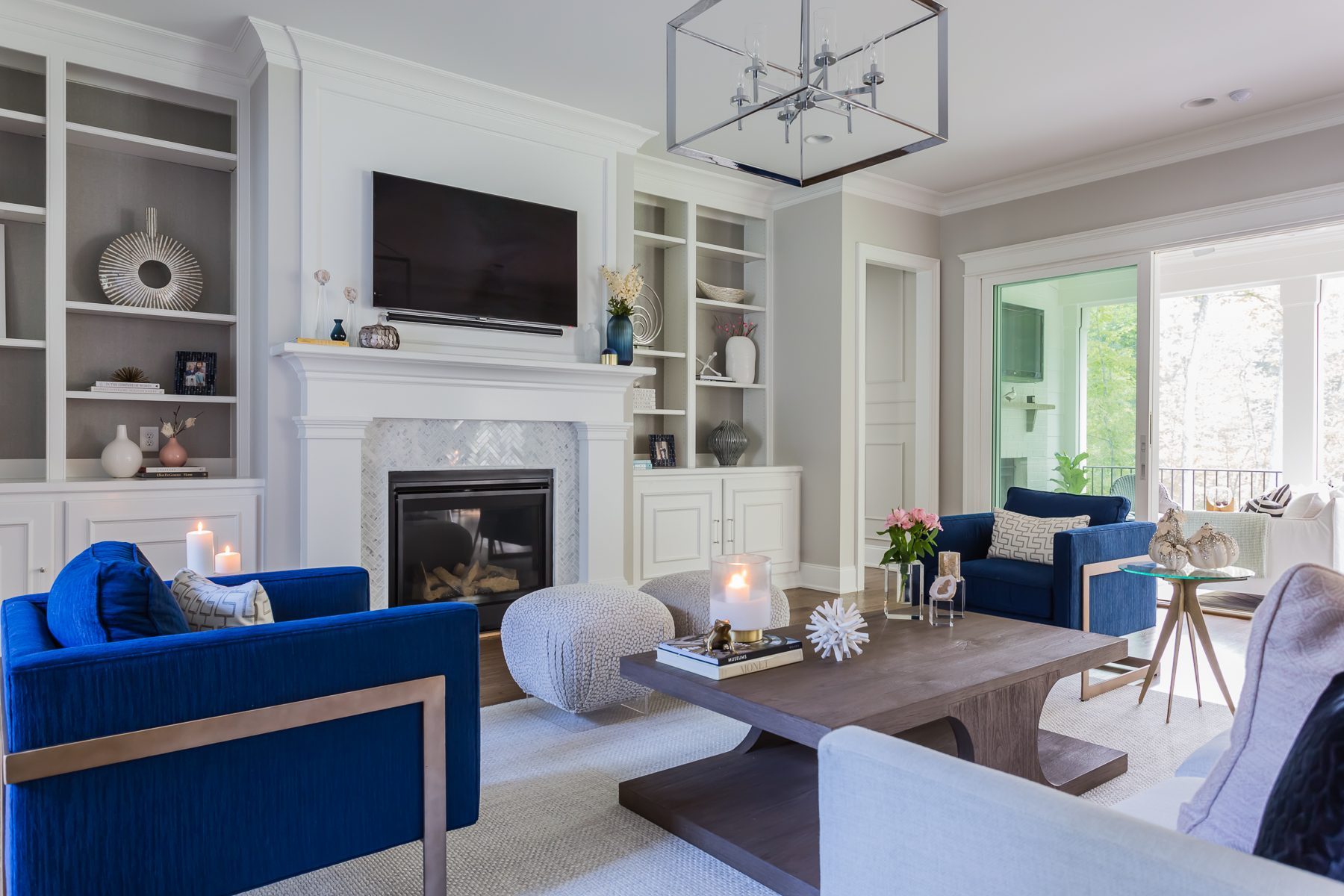 Sophisticated Chic, interior detail
