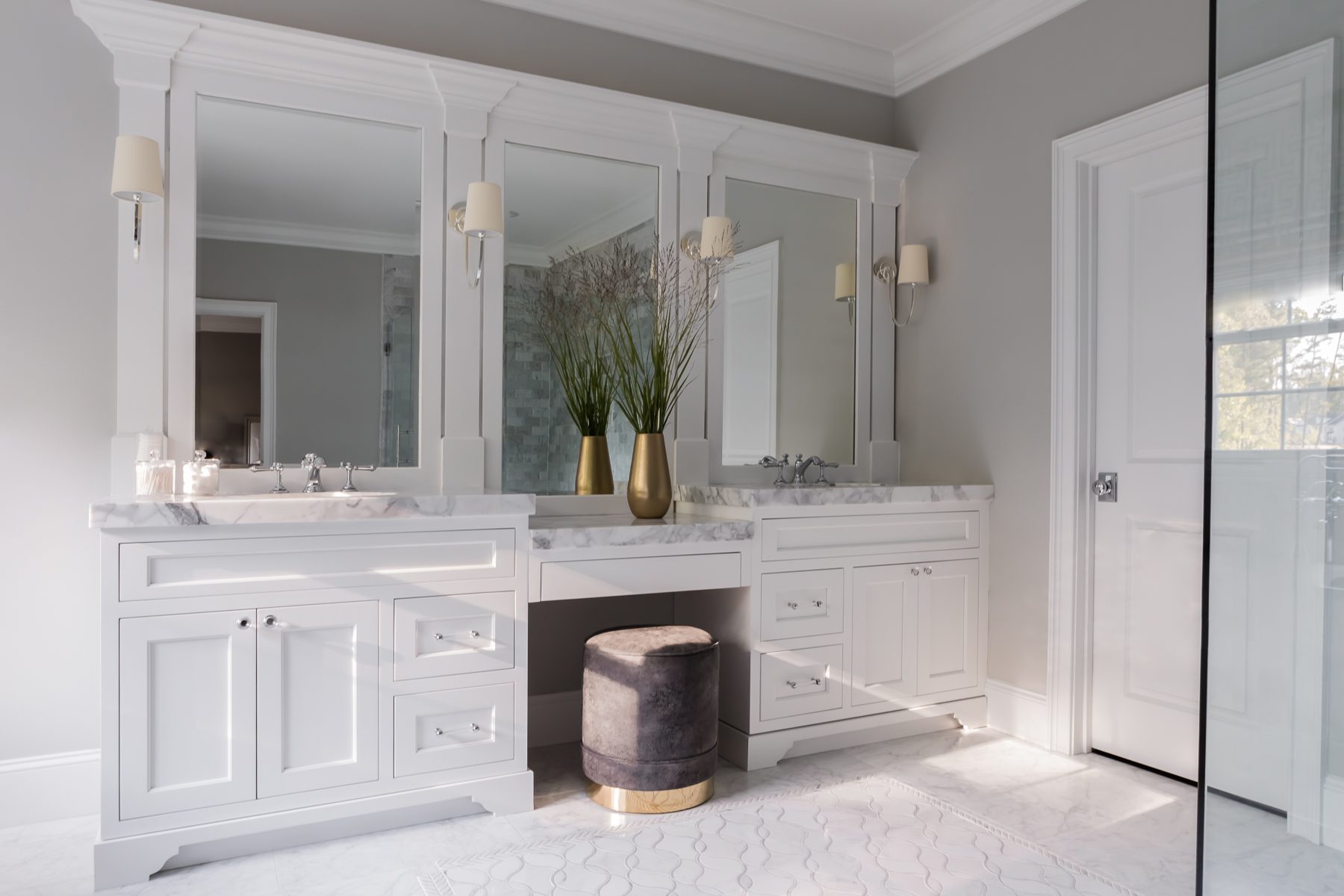 Cozy & Classic, interior detail