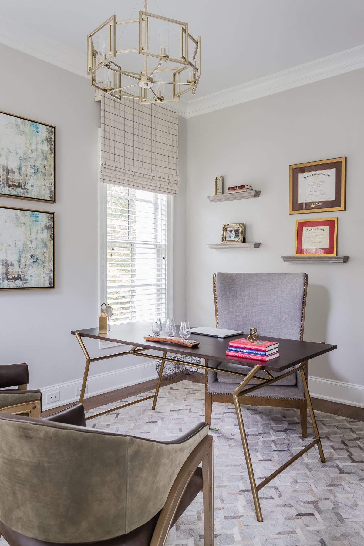 Sophisticated Chic, interior detail