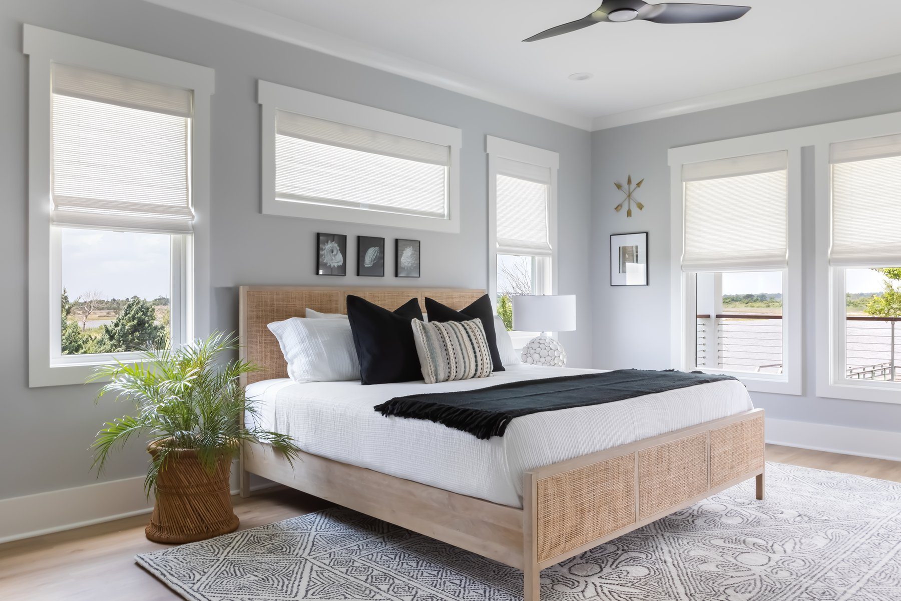 Beach Serenity, interior detail