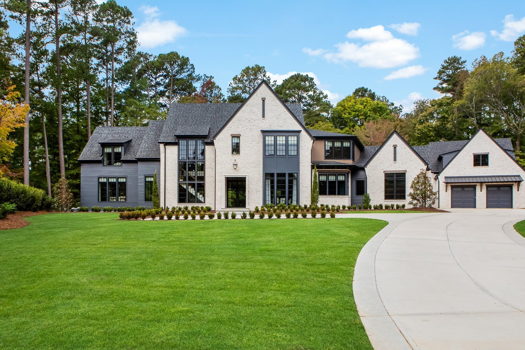 Custom Luxury, interior detail