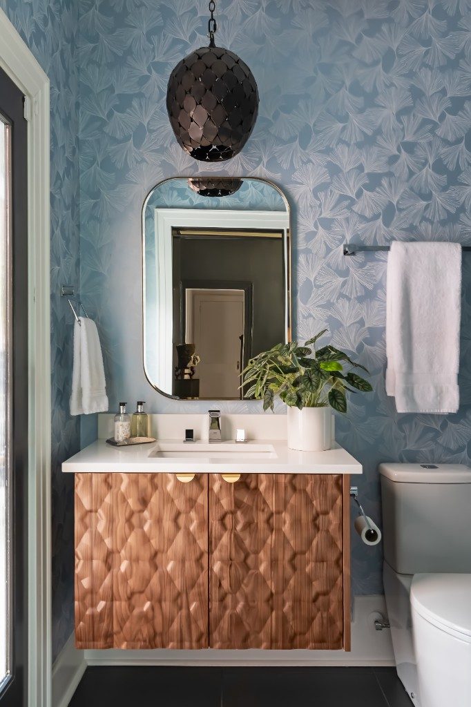 Organic Sophistication, interior detail