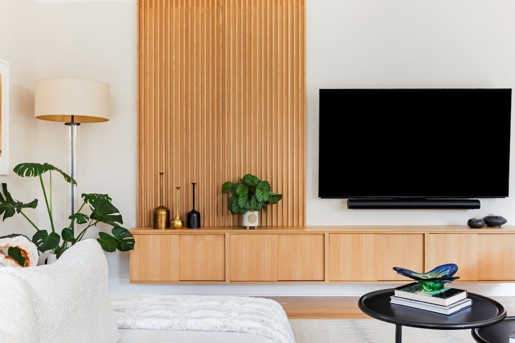 Organic Sophistication, interior detail